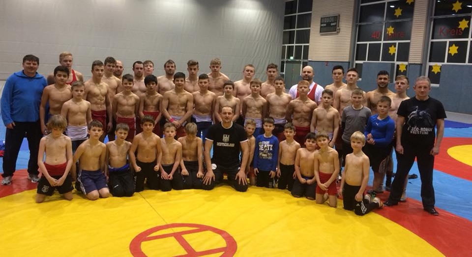 Wölfe: Gemeinsames Wintertrainingslager in der Sportschule "Sensenstein"