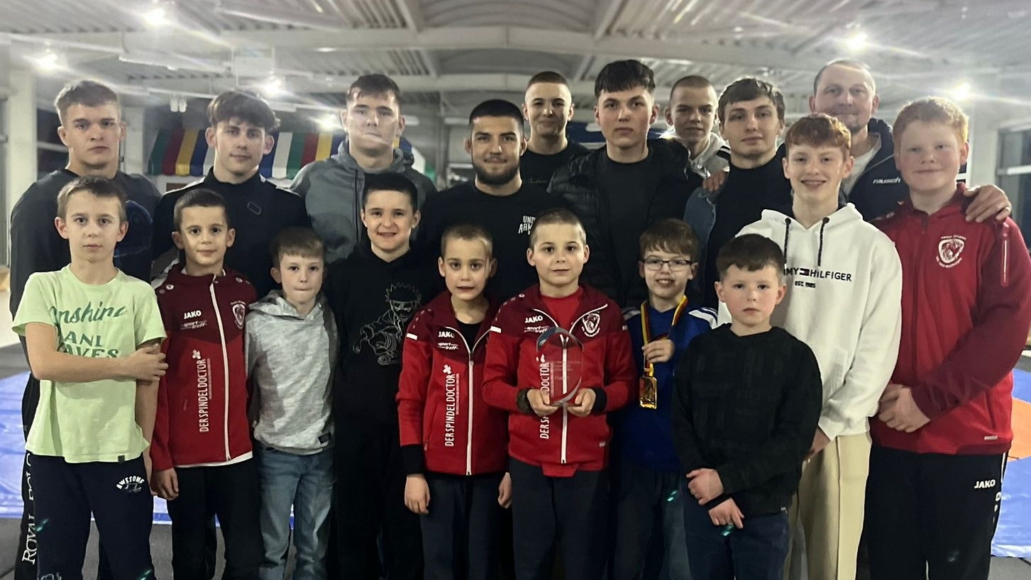 Großer Bahnhof für den frisch gebackenen Deutschen Meister !