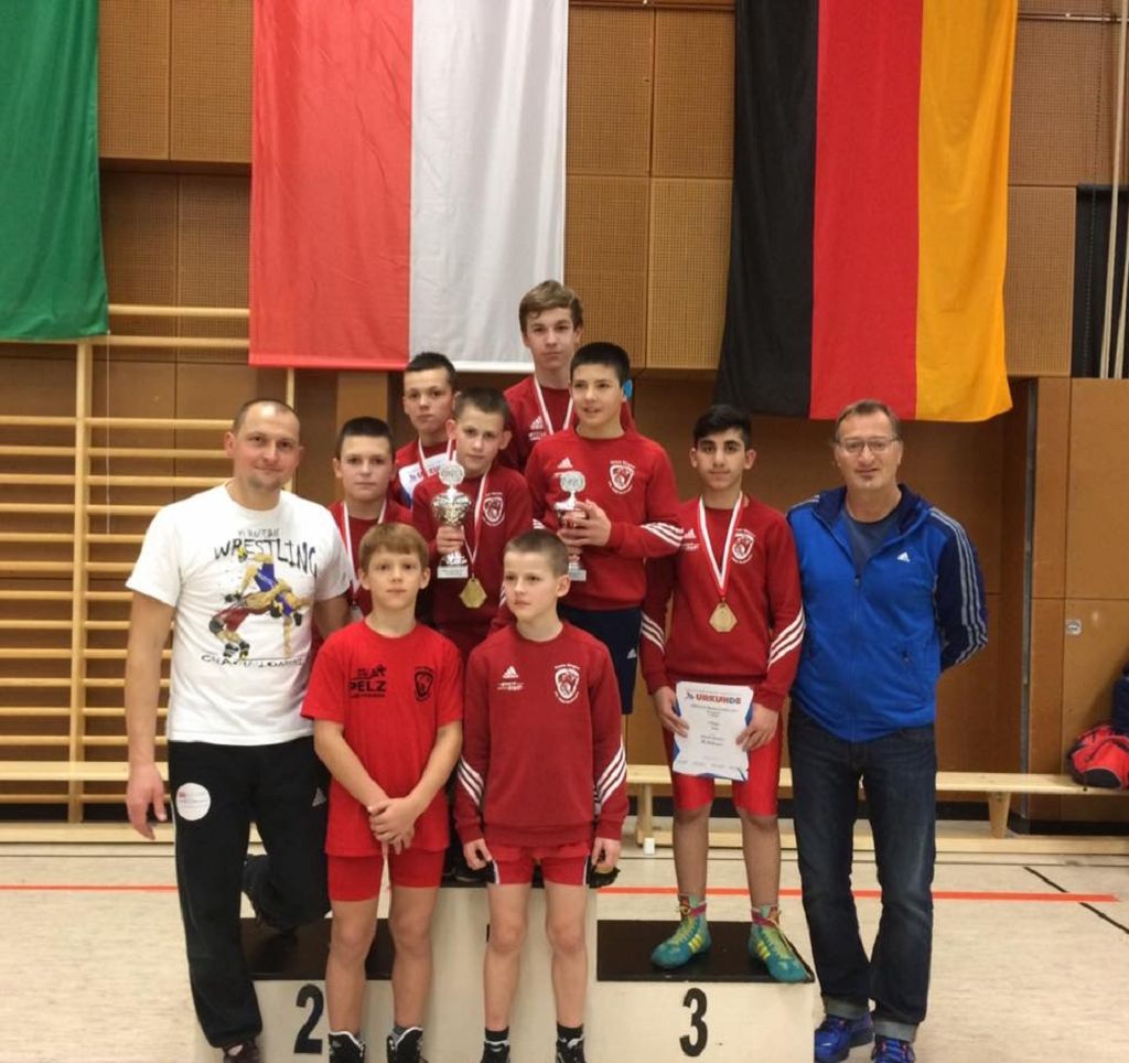 Hess. Meisterschaft: Medaillenregen für unsere Wölfe !